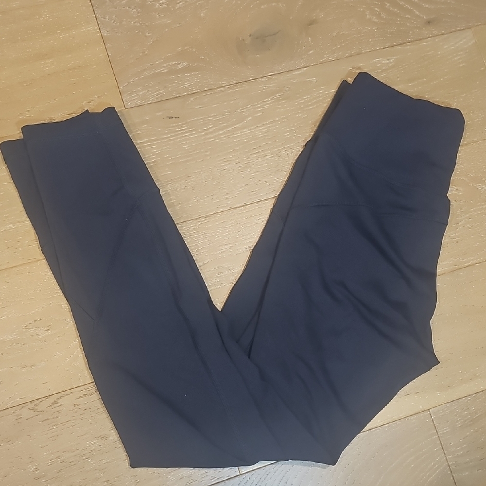 lululemon size 6 yoga tight